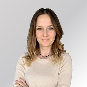 Juliane Mattigit - Recruiting & Marketing